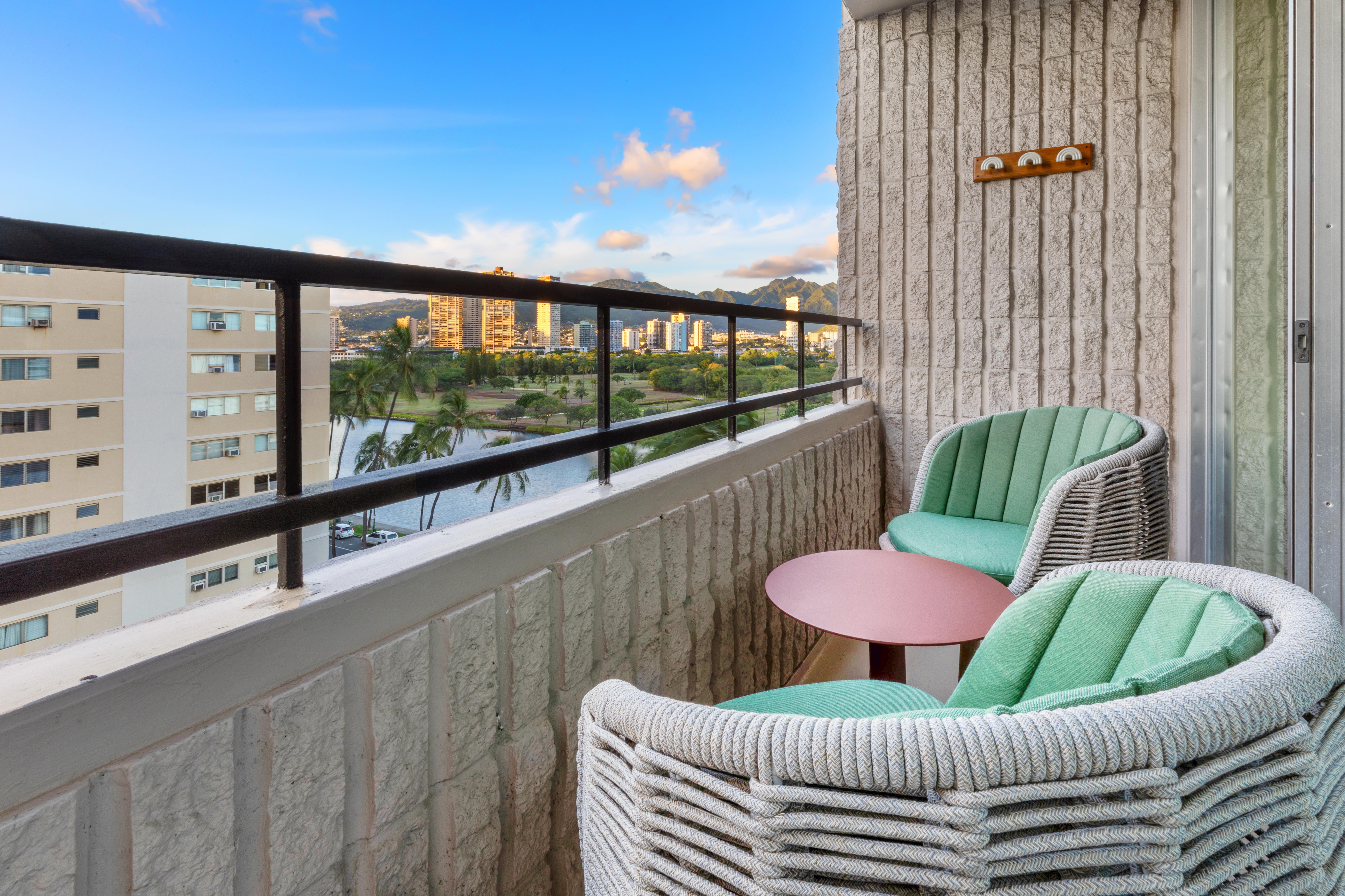 Wayfinder Waikiki - Voted Top 10 Best Hotels In Hawaii! Honolulu Exterior foto